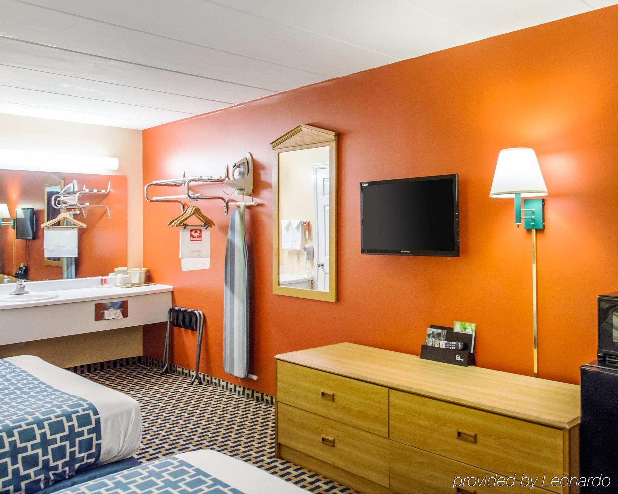 Econo Lodge Franklin Экстерьер фото