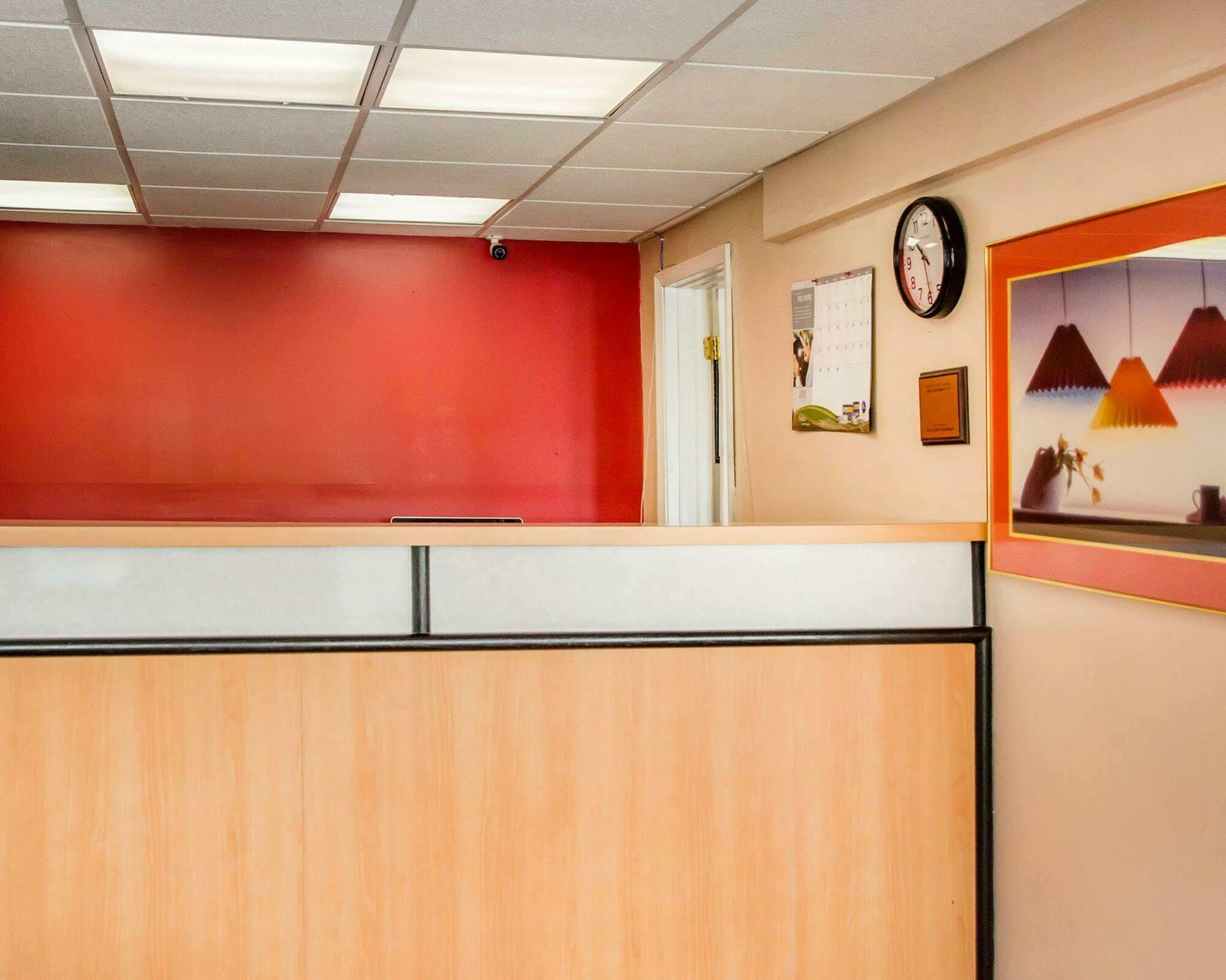 Econo Lodge Franklin Экстерьер фото